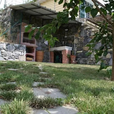 The Gelsi House * Velva