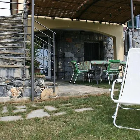 Holiday home The Gelsi House